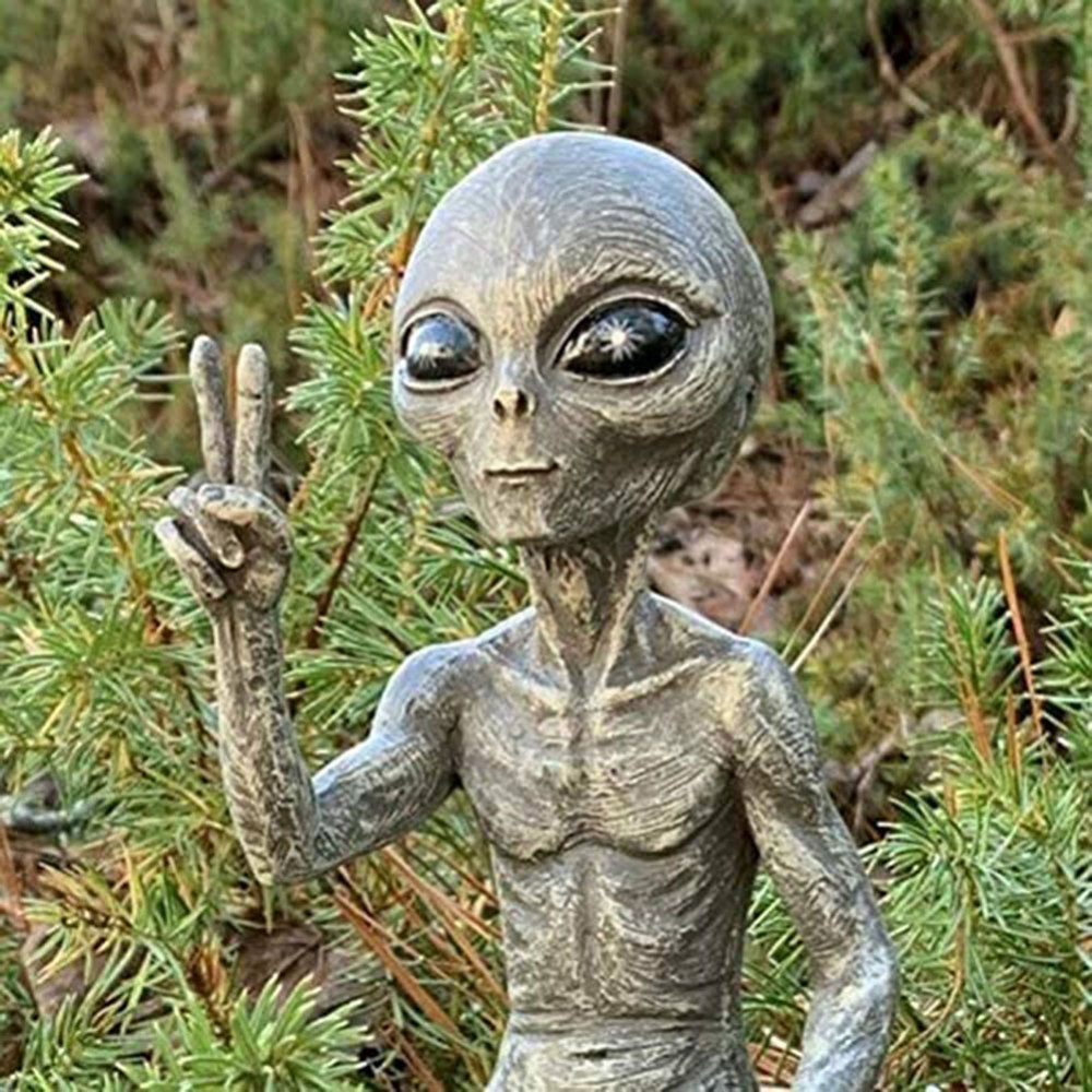 Garden Resin Alien Statue Sculptures