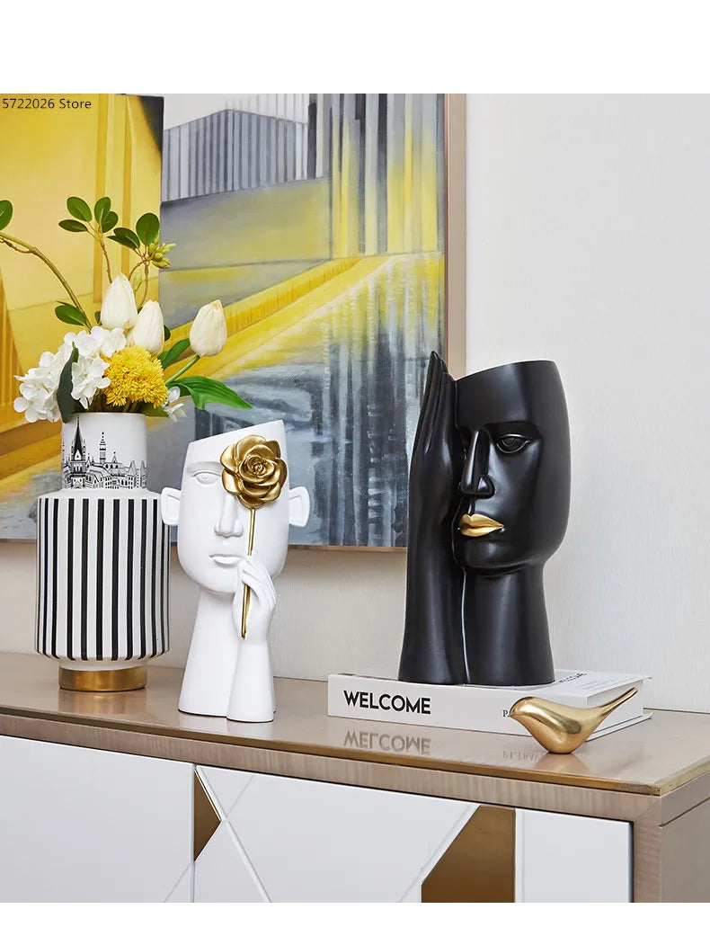 Creative Nordic vase decoration modern resin doll sculpture