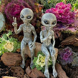 Garden Resin Alien Statue Sculptures